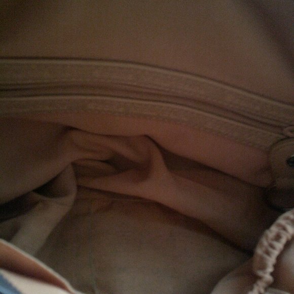 Leather Tan Zip Purse - Picture 5 of 6